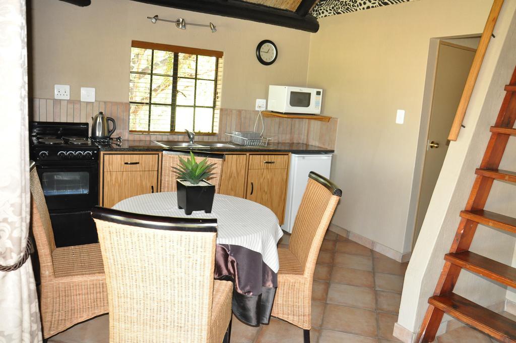 Ukutula Lion Lodge Beestekraal  Bagian luar foto