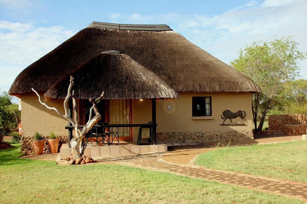 Ukutula Lion Lodge Beestekraal  Ruang foto