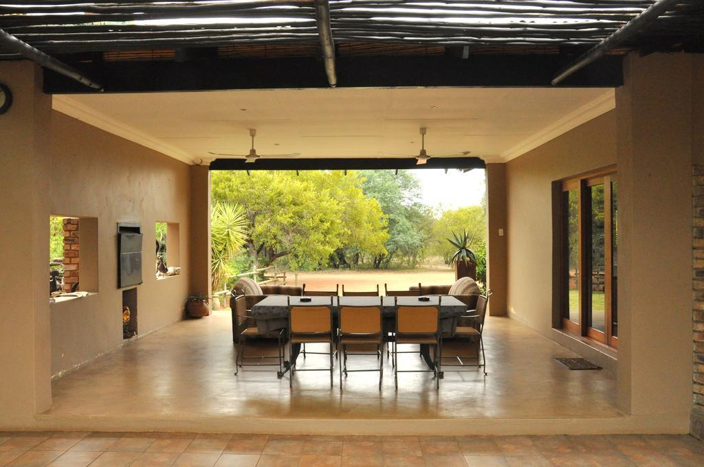 Ukutula Lion Lodge Beestekraal  Ruang foto