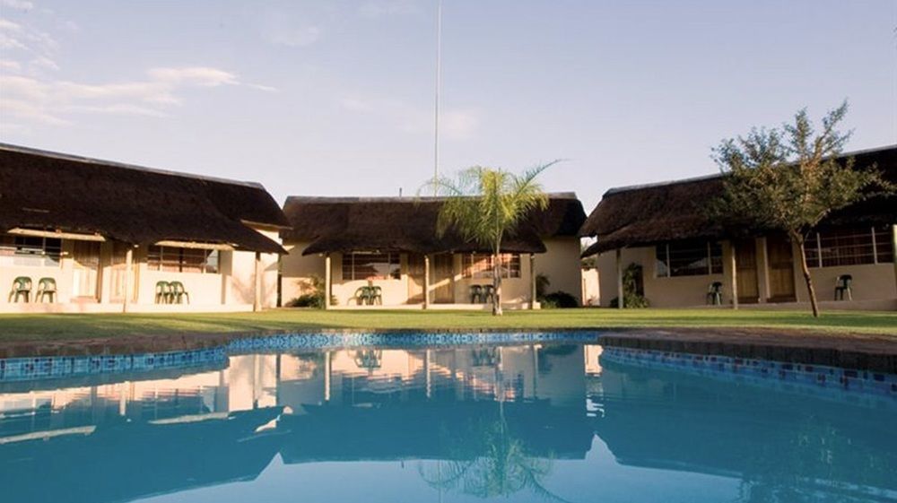 Ukutula Lion Lodge Beestekraal  Bagian luar foto